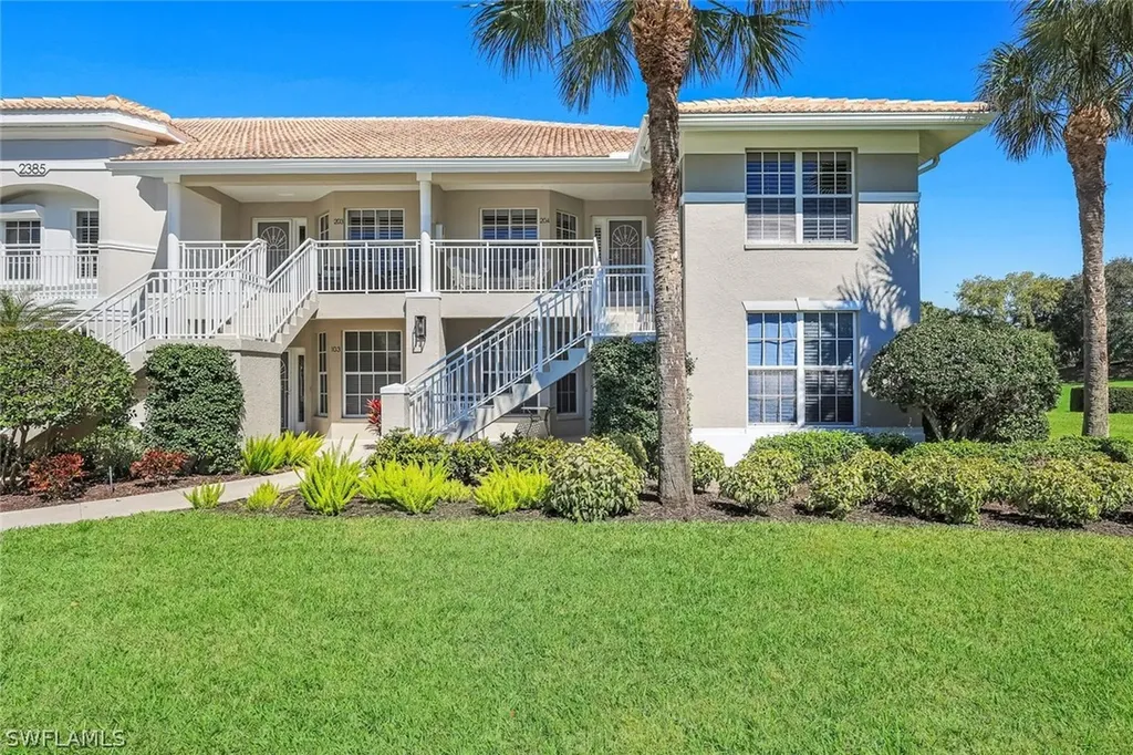 2385 Harmony Lane Naples FL 34109