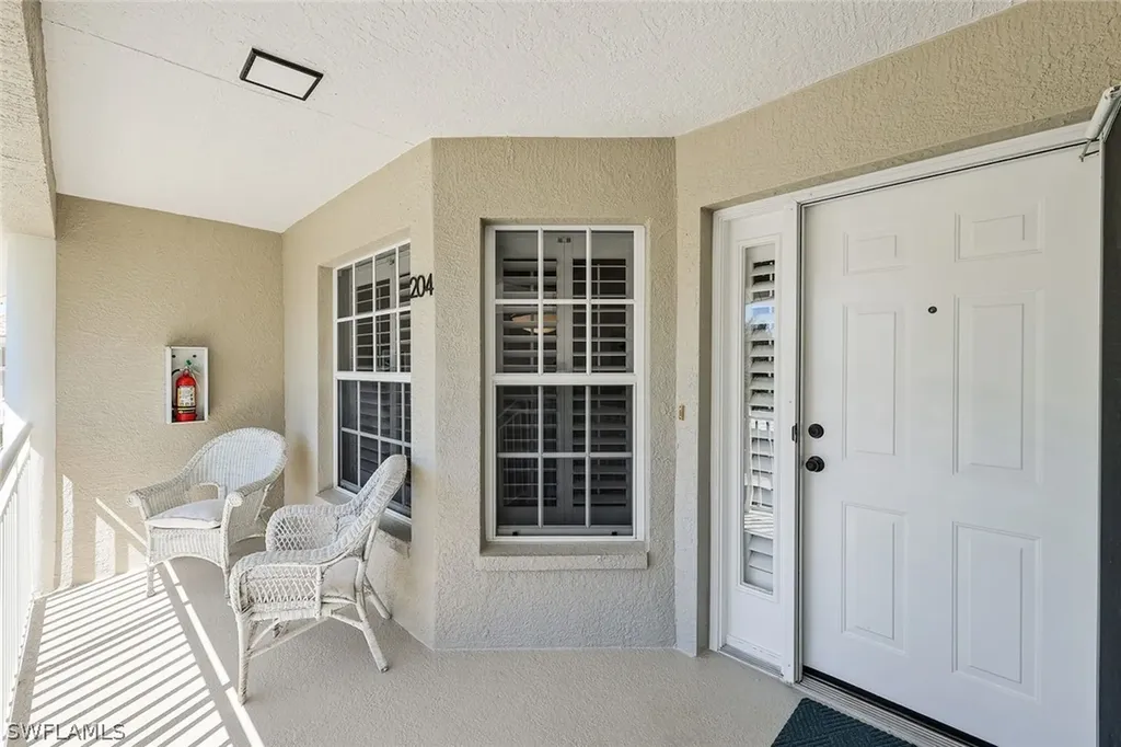 2385 Harmony Lane Naples FL 34109