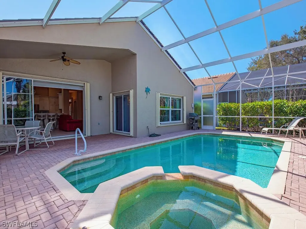 64 Glen Eagle Circle Naples FL 34104