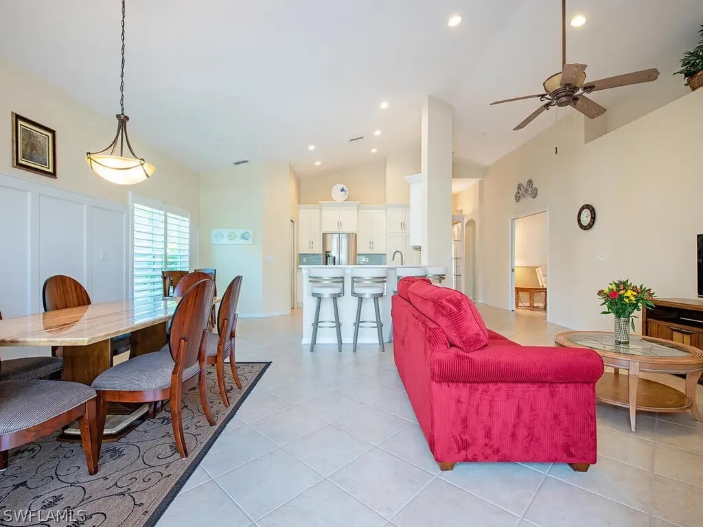 64 Glen Eagle Circle Naples FL 34104