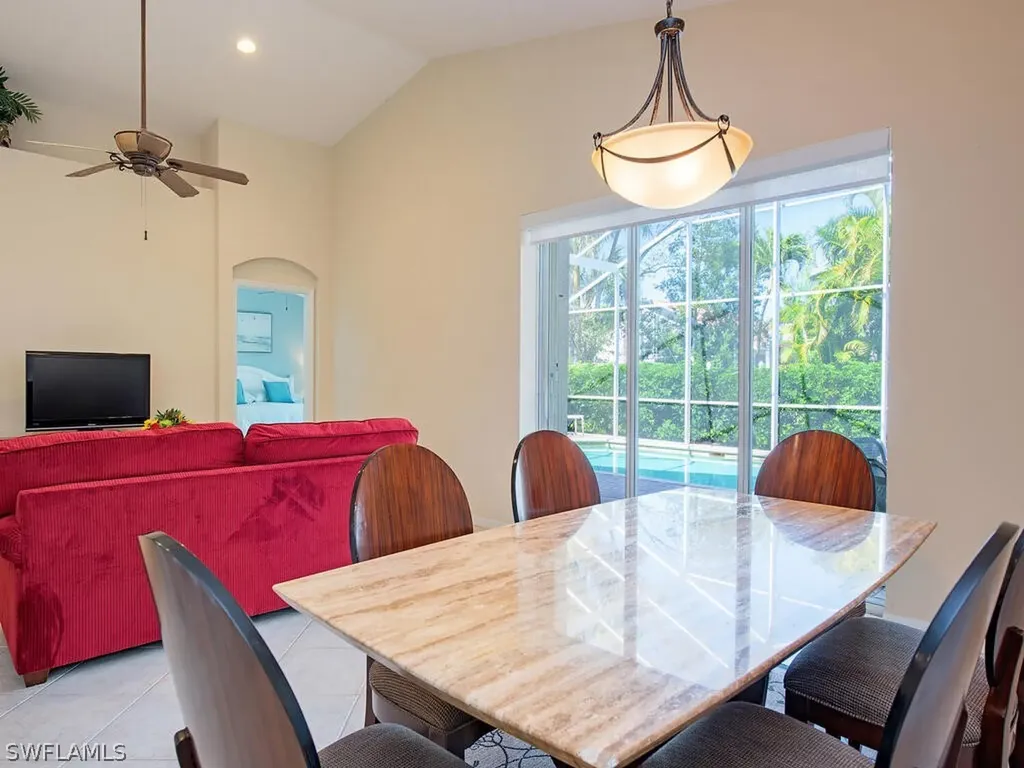 64 Glen Eagle Circle Naples FL 34104