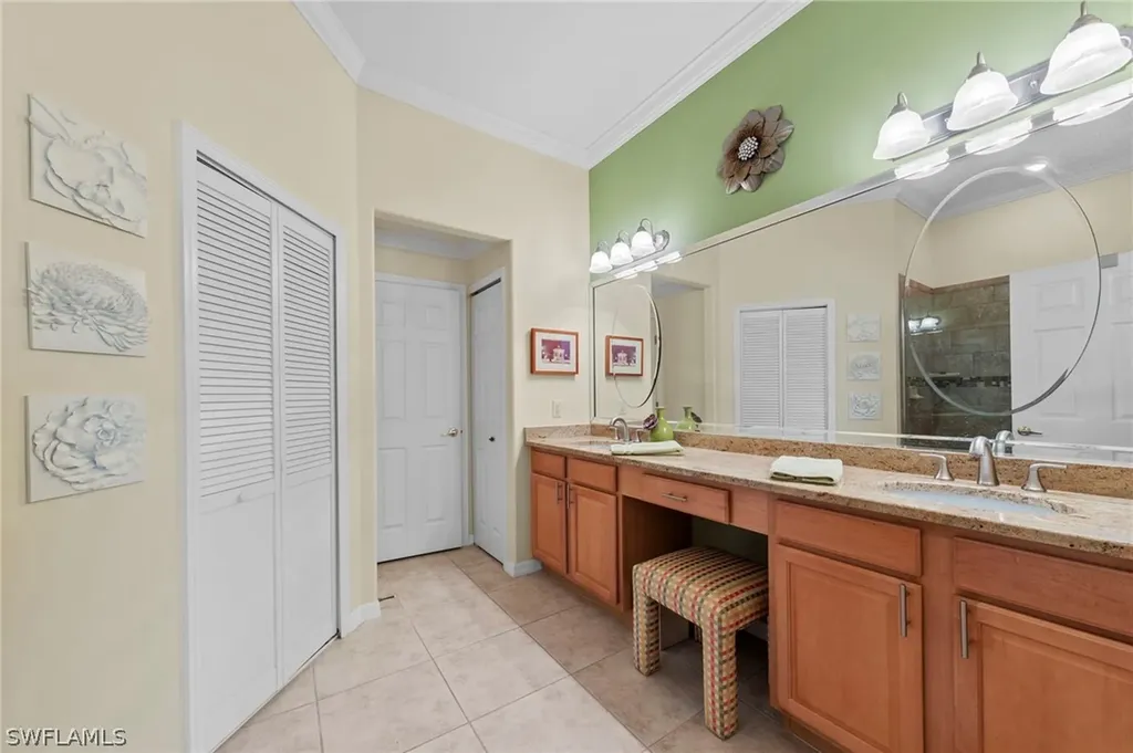 10035 Colonial Country Club Boulevard Fort Myers FL 33913