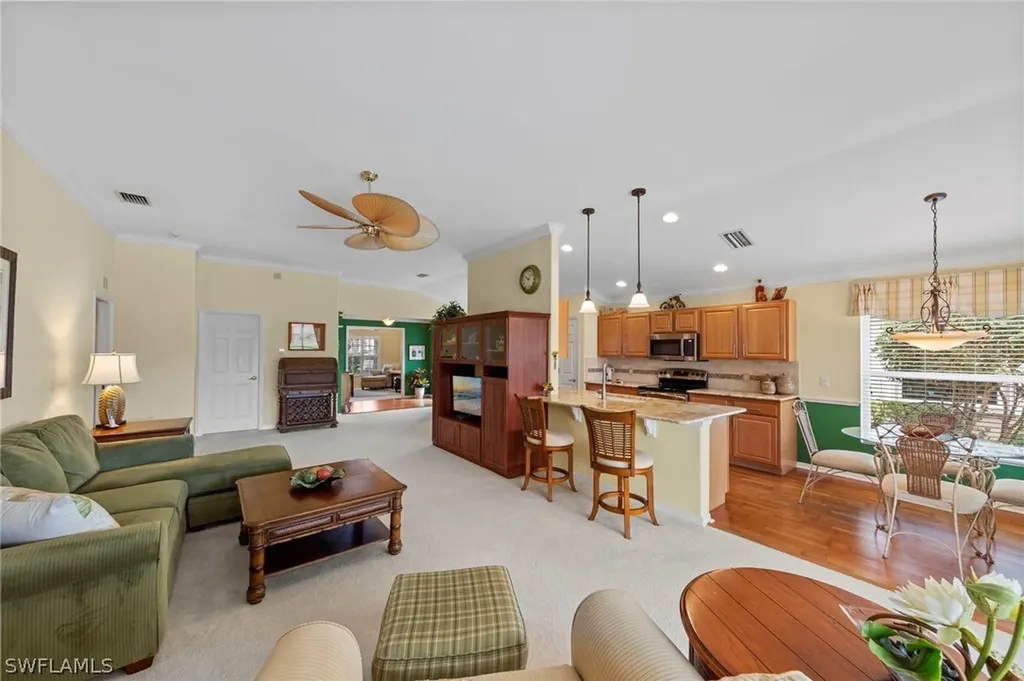 10035 Colonial Country Club Boulevard Fort Myers FL 33913
