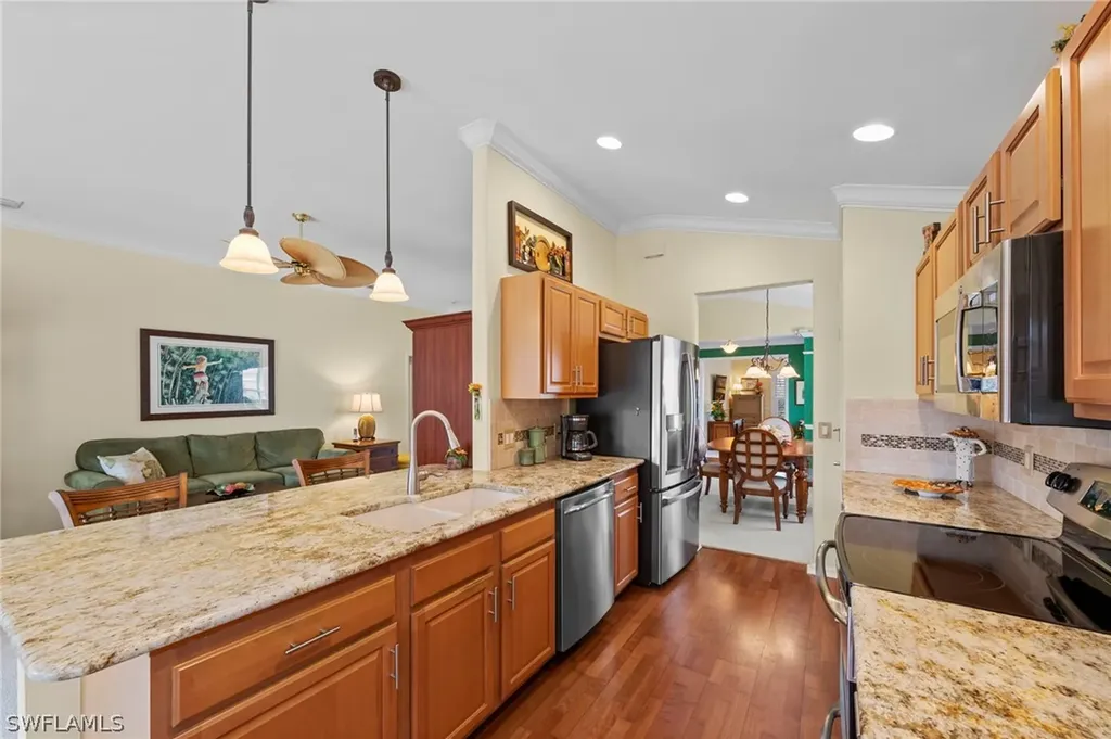 10035 Colonial Country Club Boulevard Fort Myers FL 33913