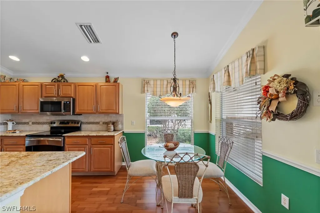 10035 Colonial Country Club Boulevard Fort Myers FL 33913