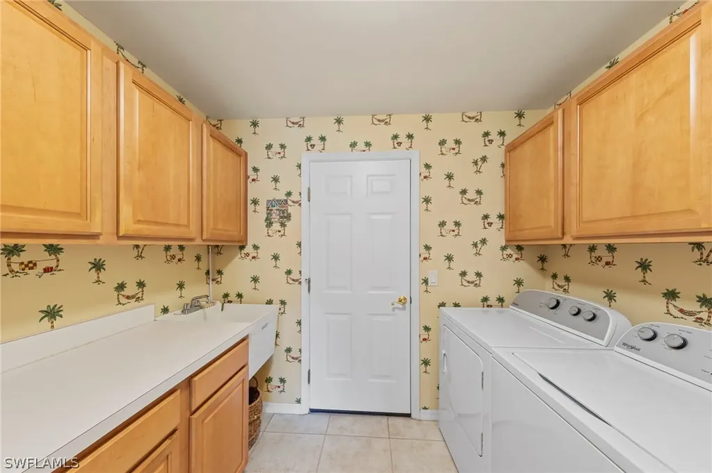 10035 Colonial Country Club Boulevard Fort Myers FL 33913