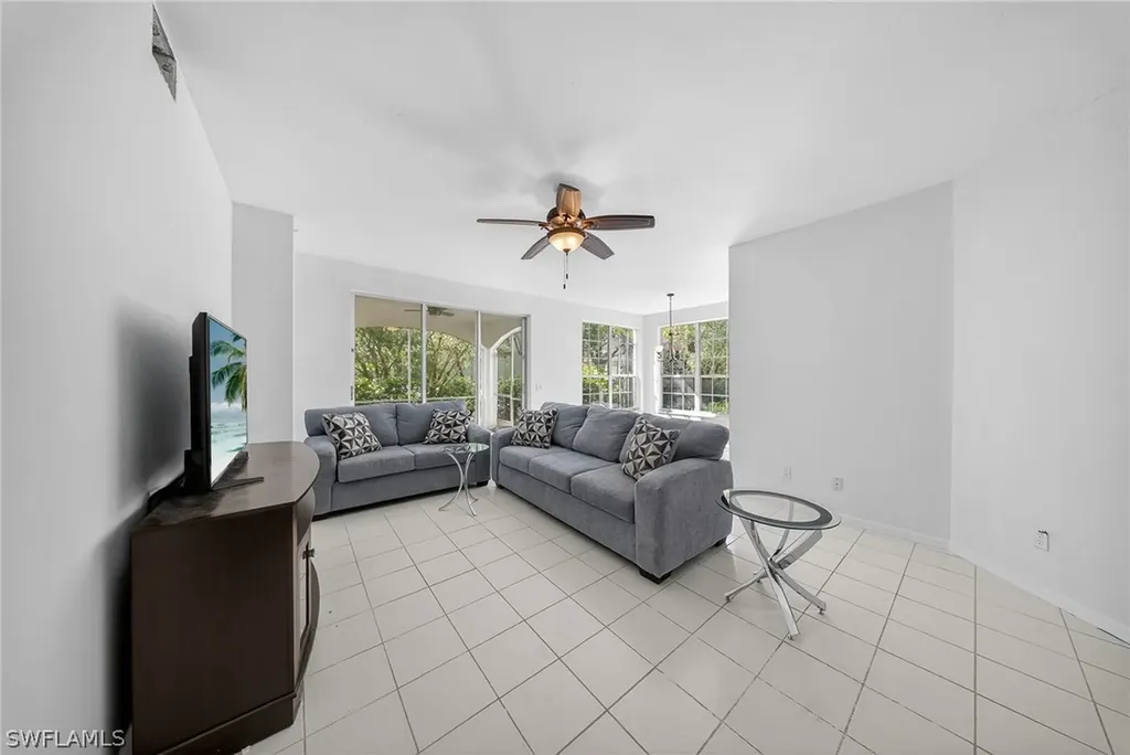 74 Silver Oaks Circle Naples FL 34119