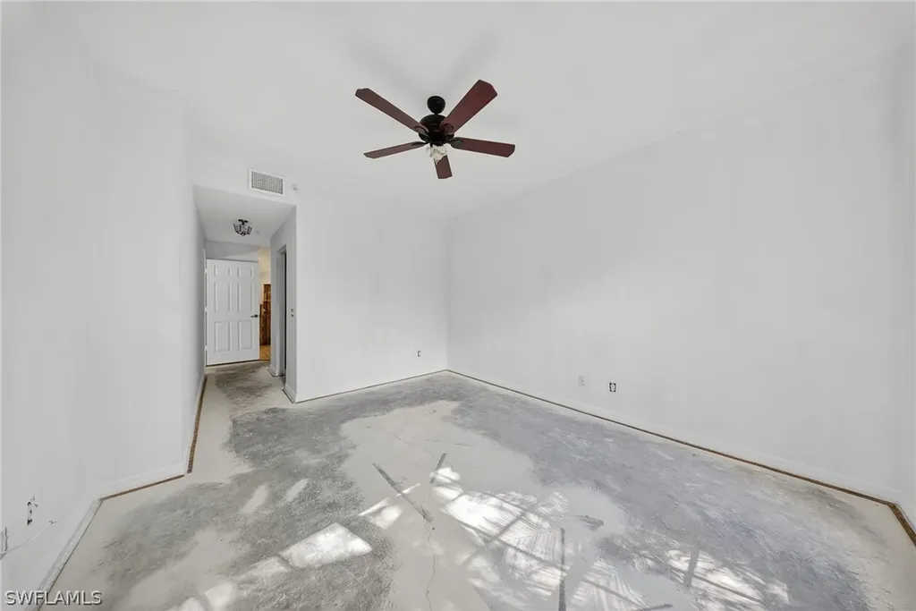 74 Silver Oaks Circle Naples FL 34119