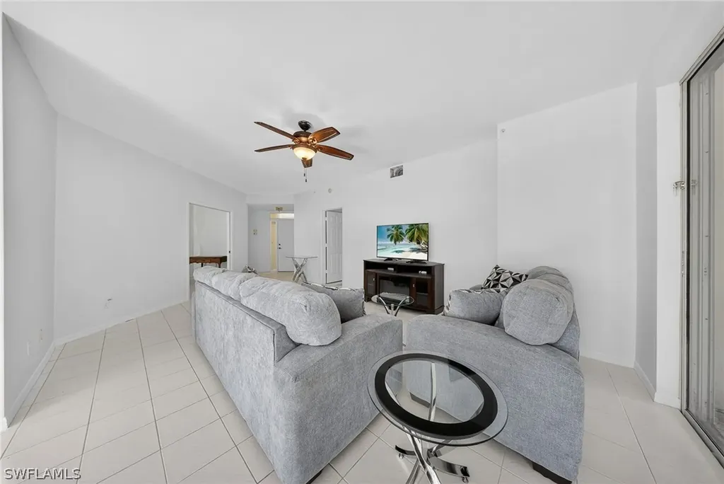 74 Silver Oaks Circle Naples FL 34119