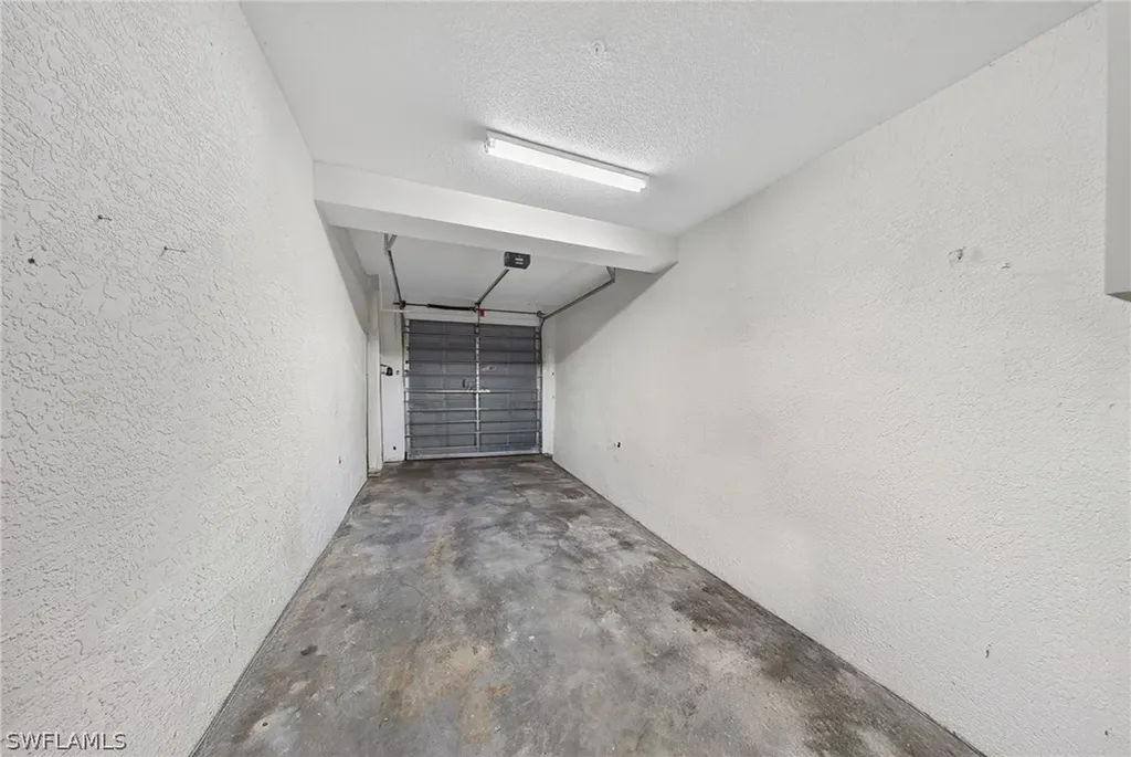 74 Silver Oaks Circle Naples FL 34119