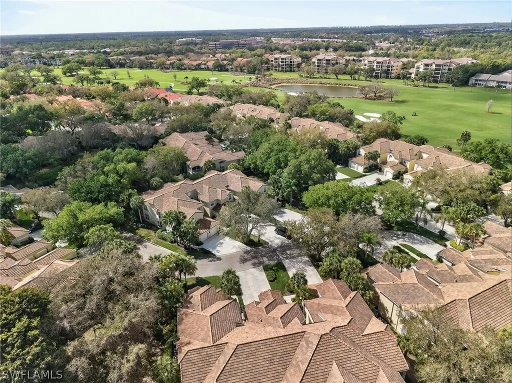 74 Silver Oaks Circle Naples FL 34119