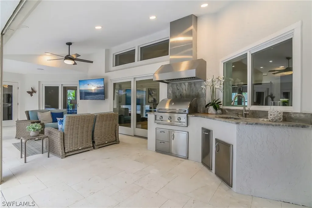 720 Shadow Lake Lane Naples FL 34108