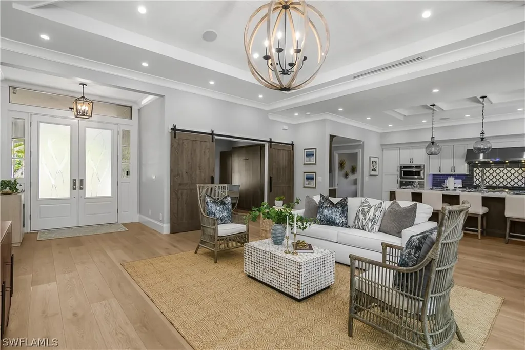 720 Shadow Lake Lane Naples FL 34108