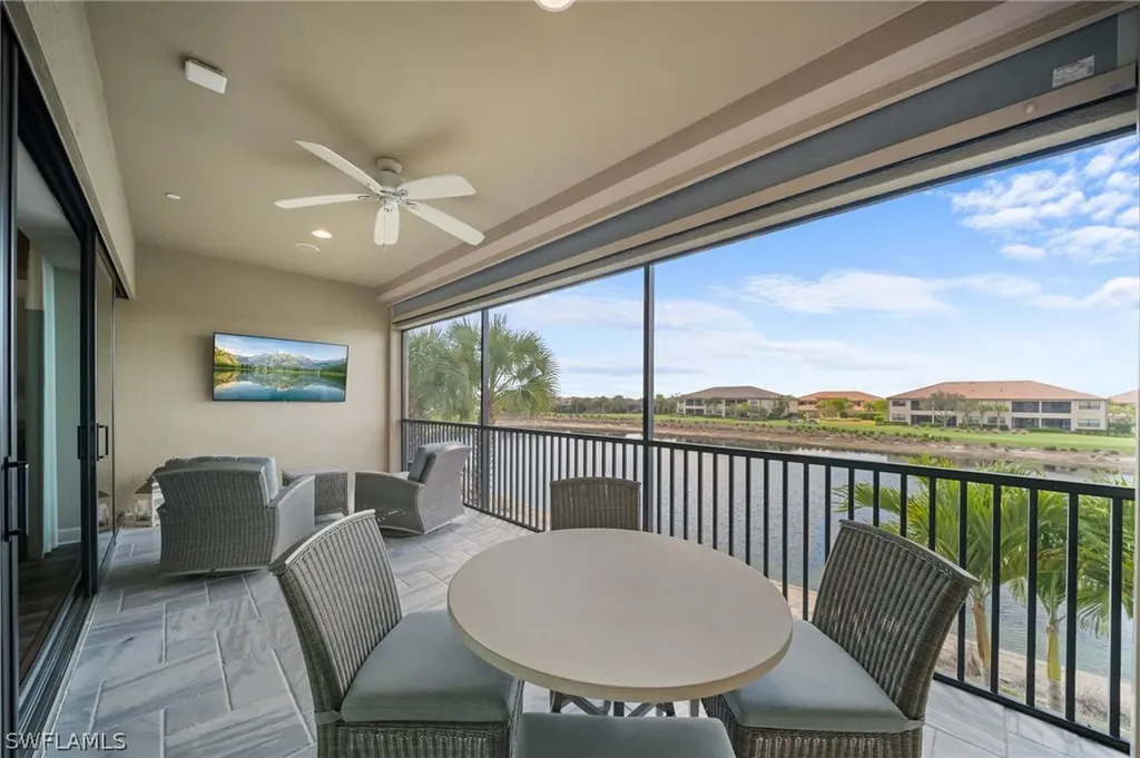 9672 Montelanico Loop Naples FL 34119