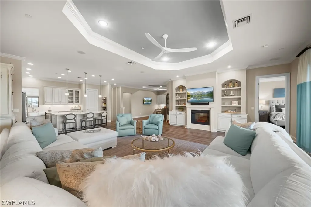 9672 Montelanico Loop Naples FL 34119