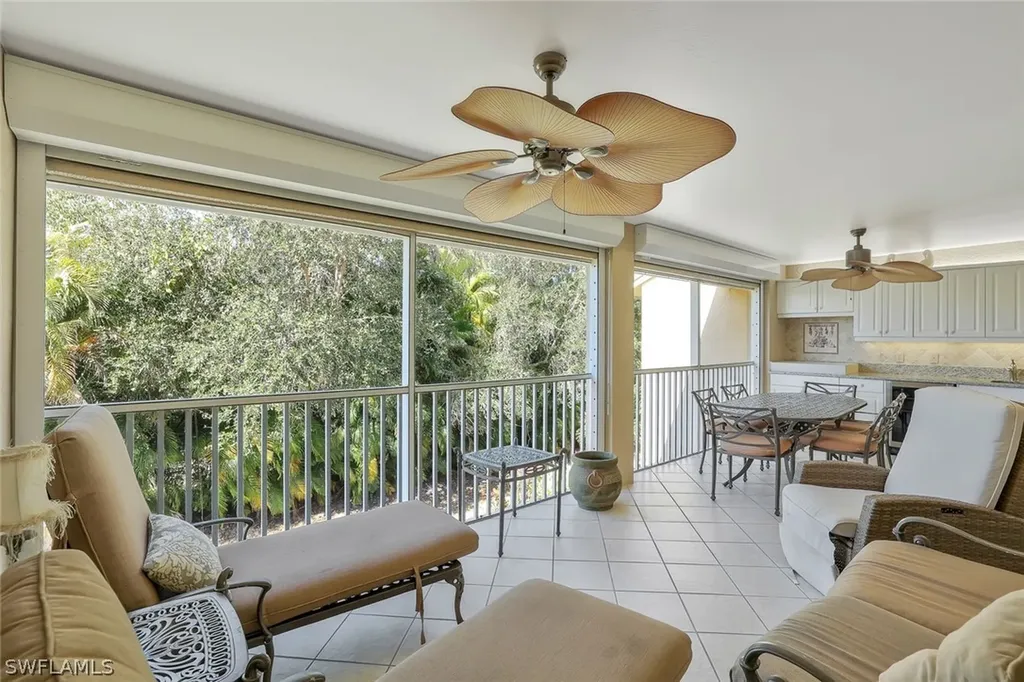 2360 Hidden Lake Court Naples FL 34112