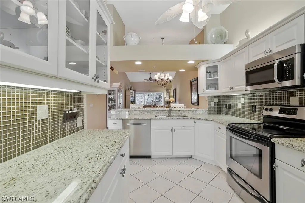 2360 Hidden Lake Court Naples FL 34112