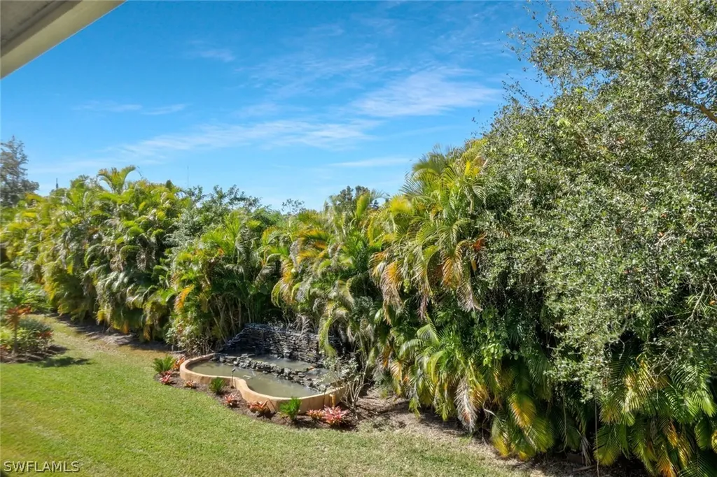 2360 Hidden Lake Court Naples FL 34112
