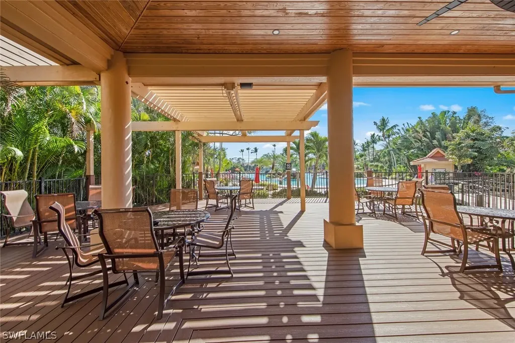 2360 Hidden Lake Court Naples FL 34112