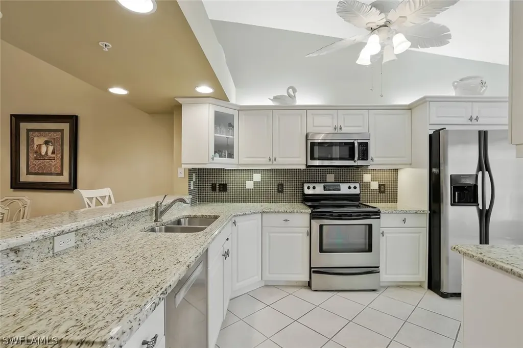 2360 Hidden Lake Court Naples FL 34112