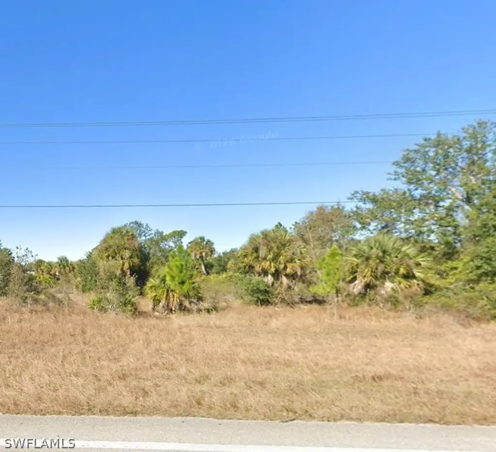 1013 Bell Boulevard S Lehigh Acres FL 33974