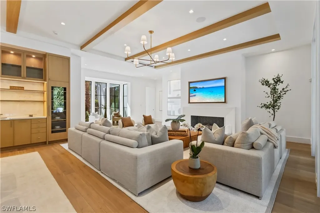 745 Pectin Road Naples FL 34102