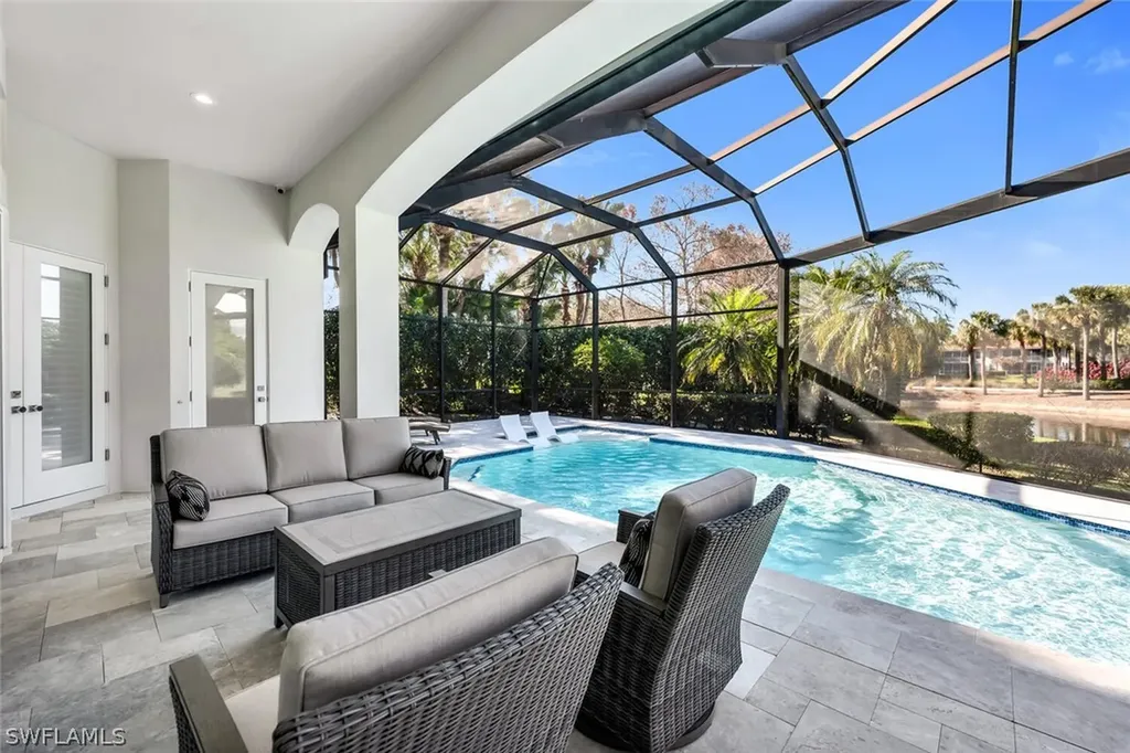 2305 Cassia Court Naples FL 34109