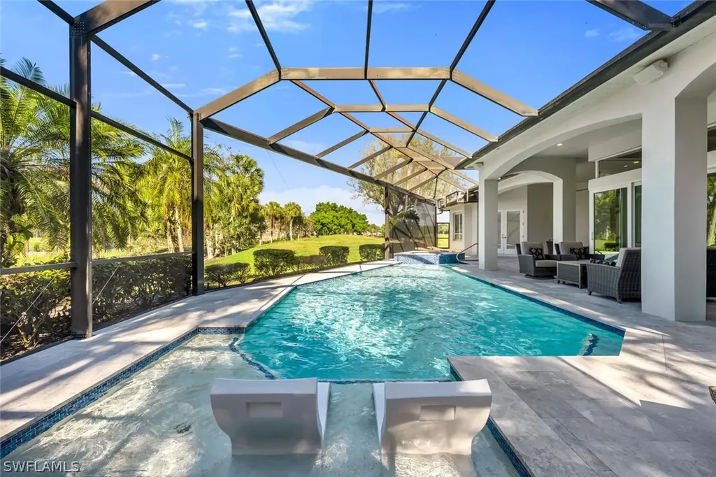 2305 Cassia Court Naples FL 34109