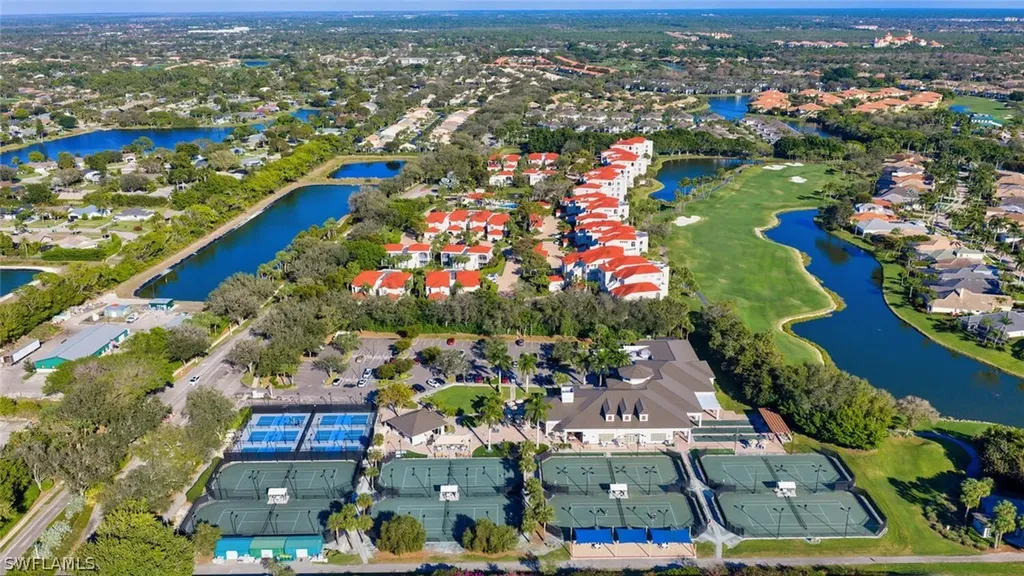 2305 Cassia Court Naples FL 34109