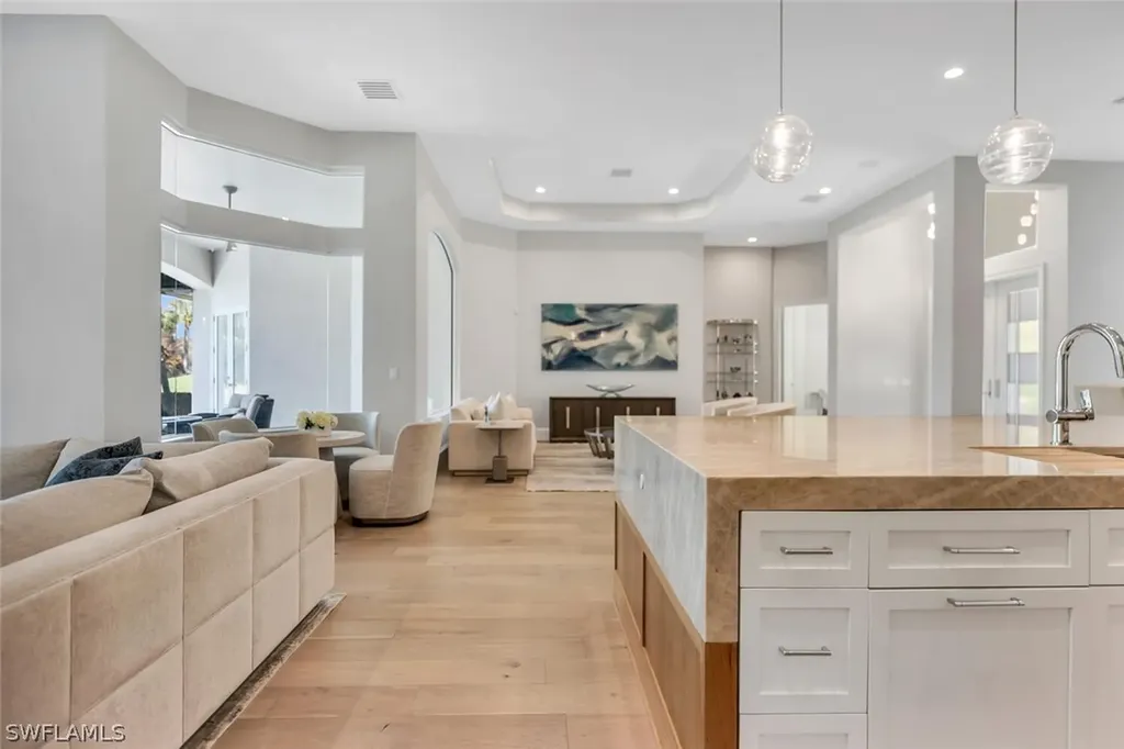 2305 Cassia Court Naples FL 34109