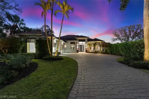 2305 Cassia Court Naples FL 34109