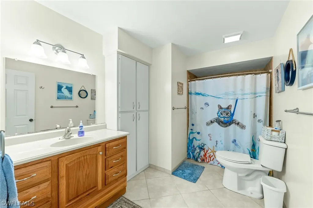 612 110th Avenue N Naples FL 34108