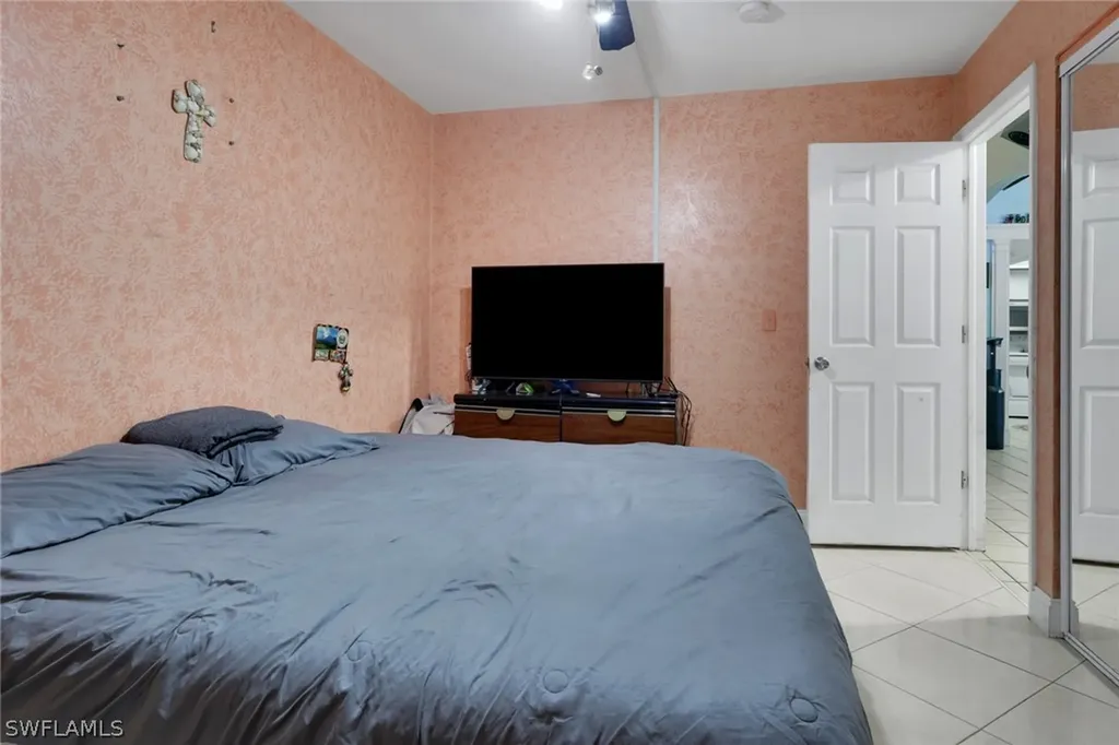 2850 50th Terrace SW Naples FL 34116