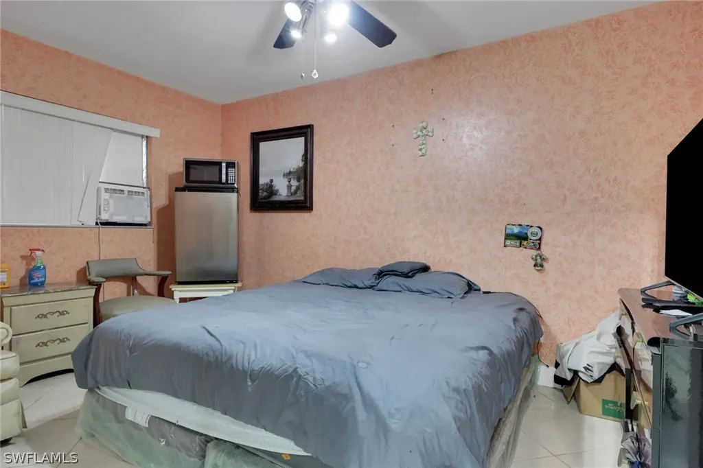 2850 50th Terrace SW Naples FL 34116