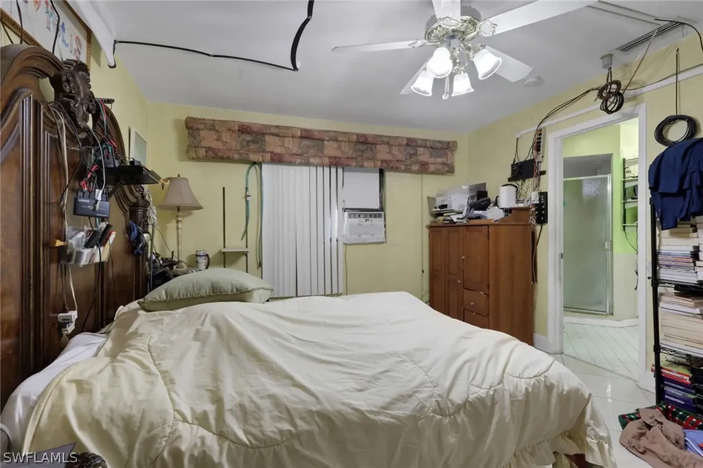 2850 50th Terrace SW Naples FL 34116