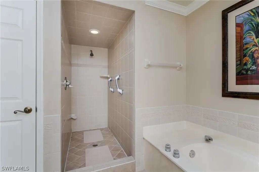 907 Panama Court Marco Island FL 34145