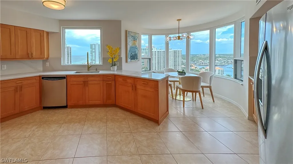4251 Gulf Shore Boulevard N Naples FL 34103