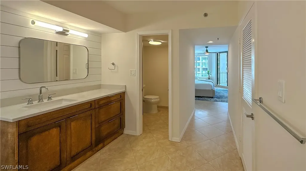 4251 Gulf Shore Boulevard N Naples FL 34103