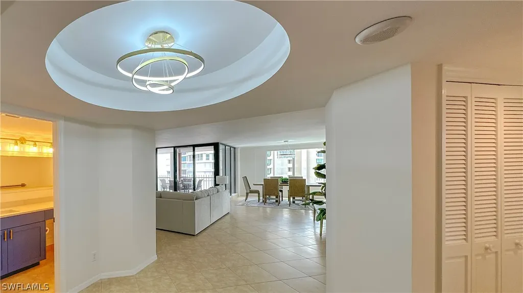 4251 Gulf Shore Boulevard N Naples FL 34103