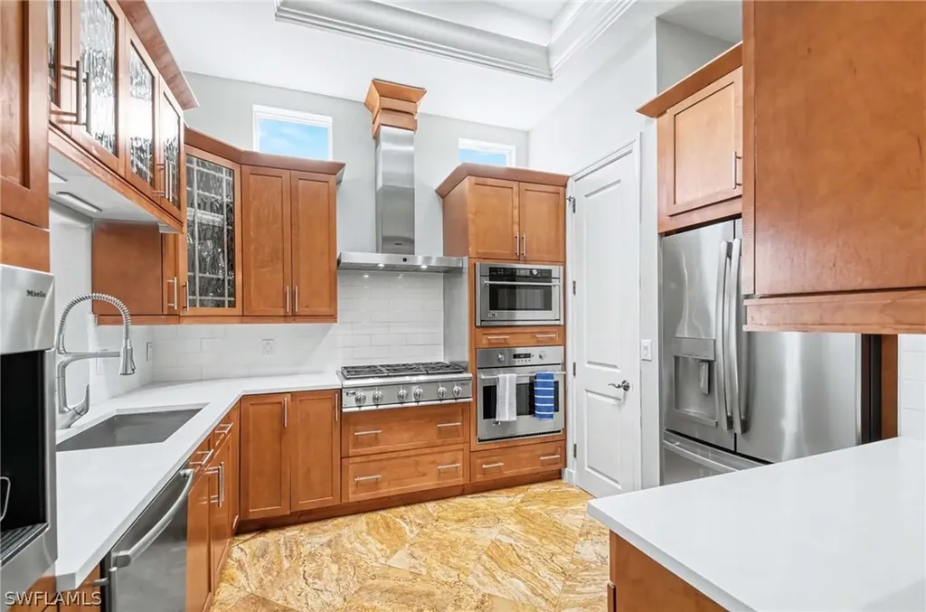 1139 Michigan Avenue Naples FL 34103
