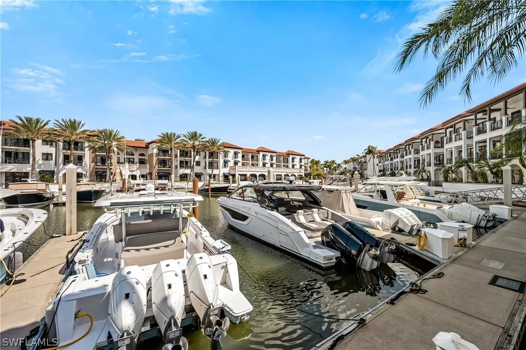 1530 5th Avenue S Naples FL 34102