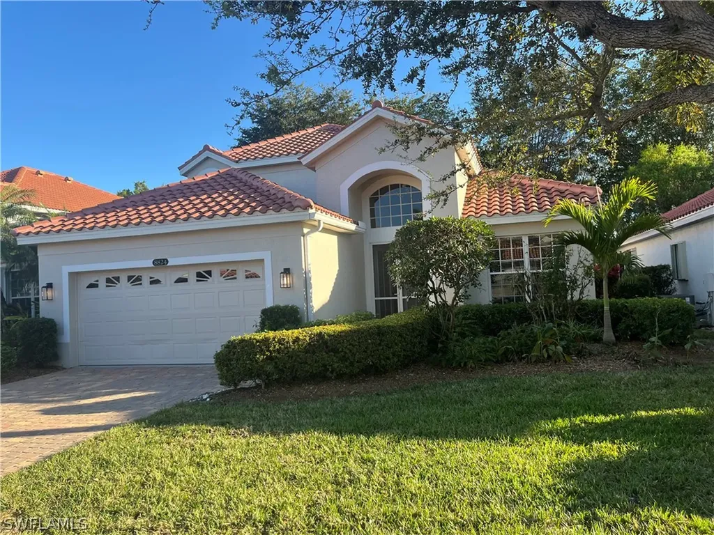 8824 Ventura Way Naples FL 34109