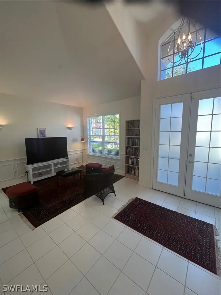 8824 Ventura Way Naples FL 34109