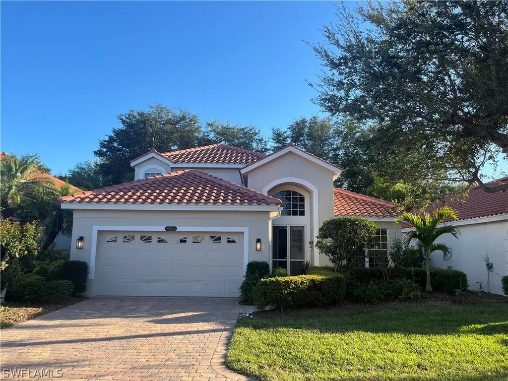8824 Ventura Way Naples FL 34109