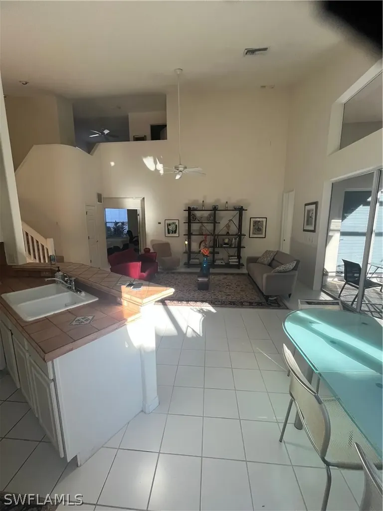 8824 Ventura Way Naples FL 34109