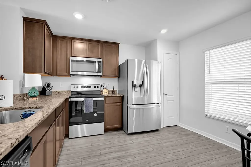 843 Lochman Drive Fort Myers FL 33913