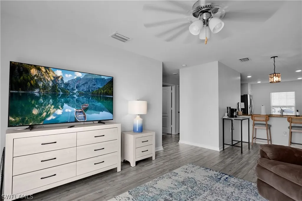 843 Lochman Drive Fort Myers FL 33913