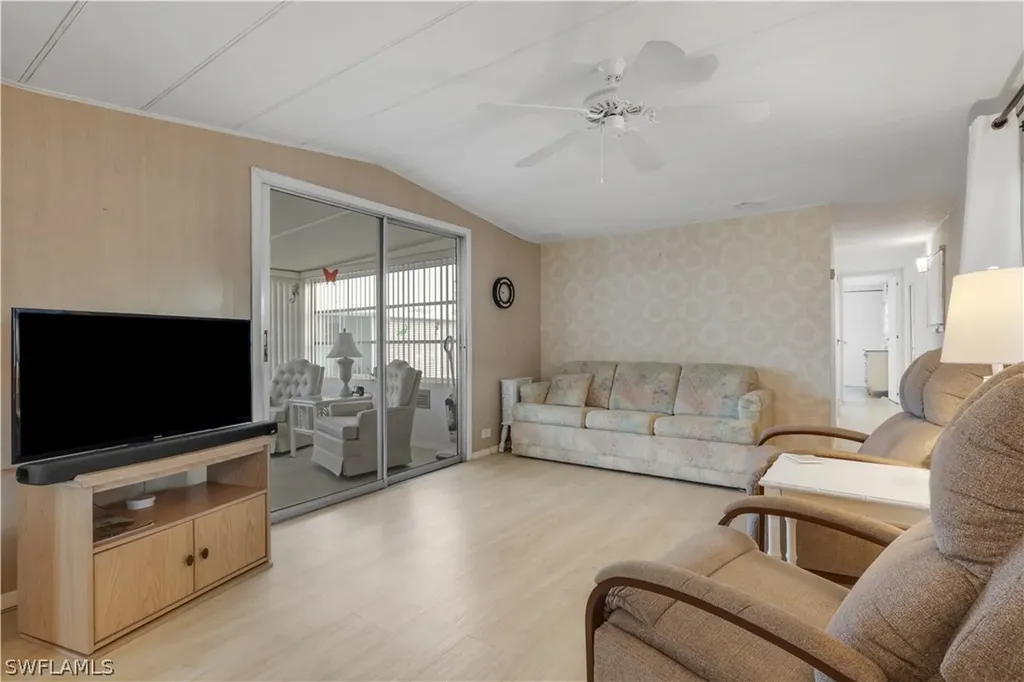 18 Carriage Lane North Fort Myers FL 33917