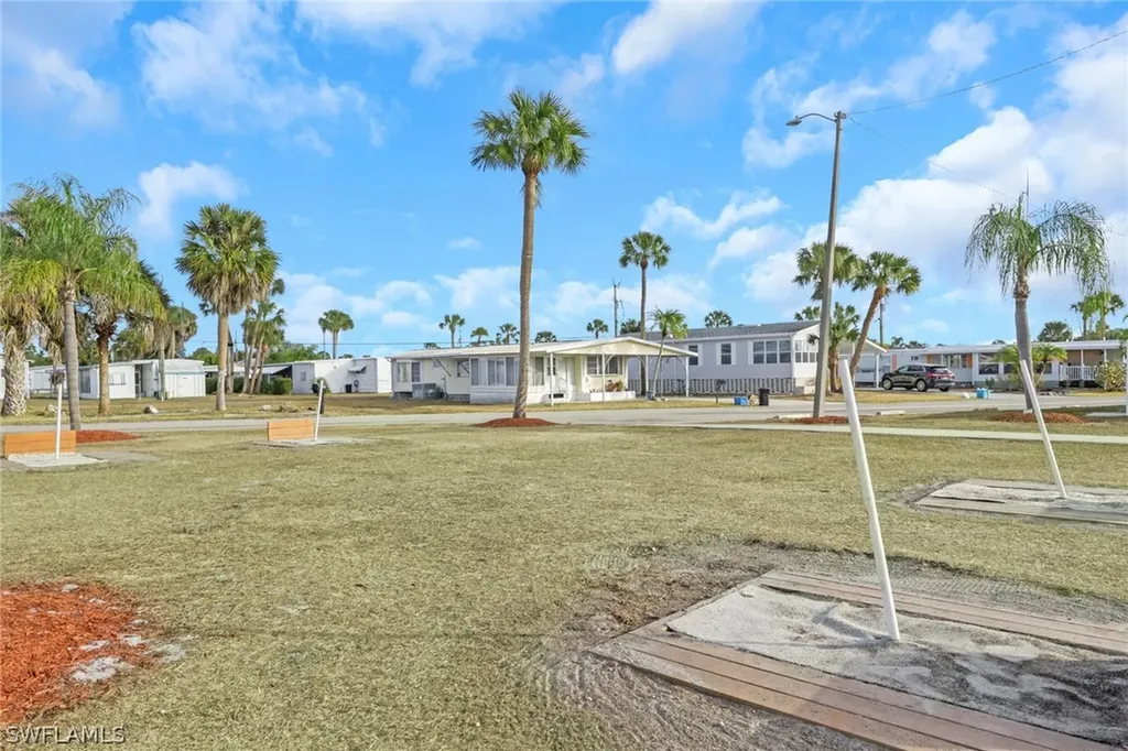 18 Carriage Lane North Fort Myers FL 33917