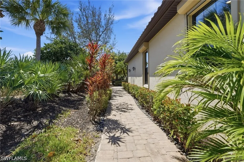 8355 Lucello Terrace N Naples FL 34114